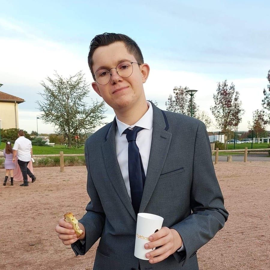 Profil von Othman