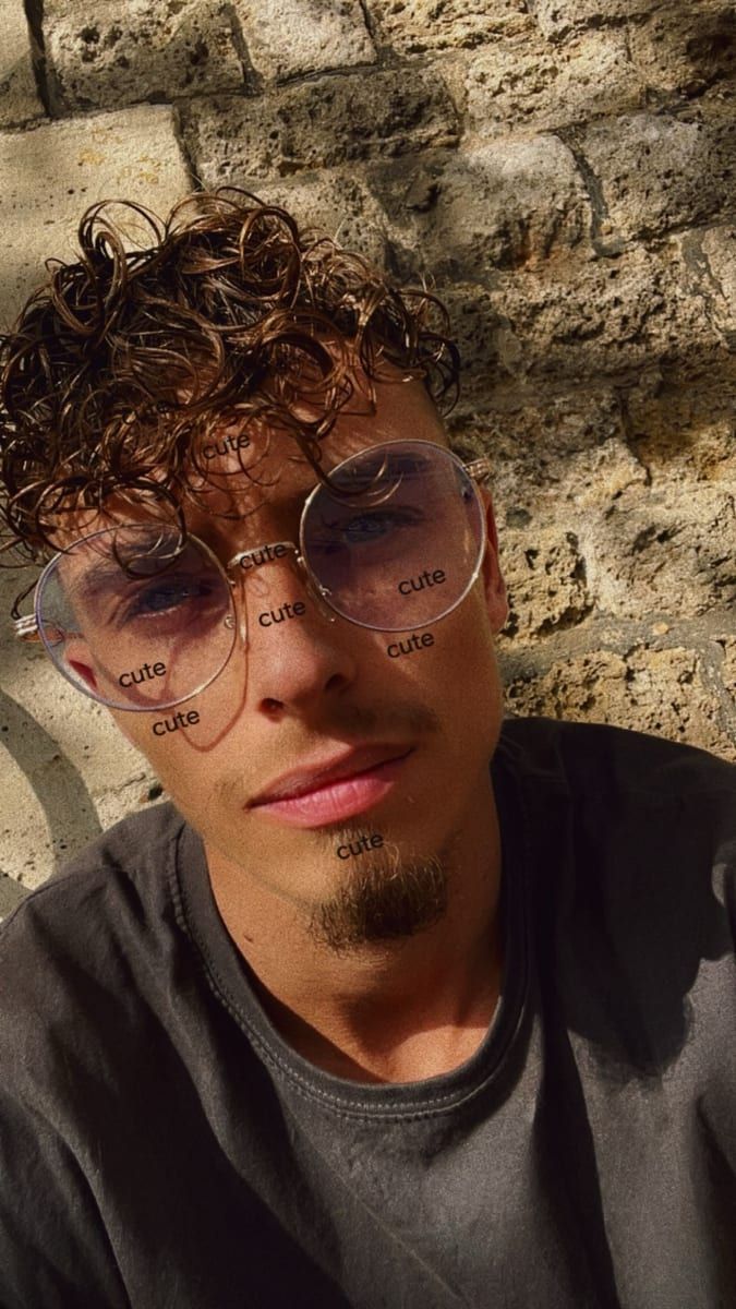 Profil von Nahed