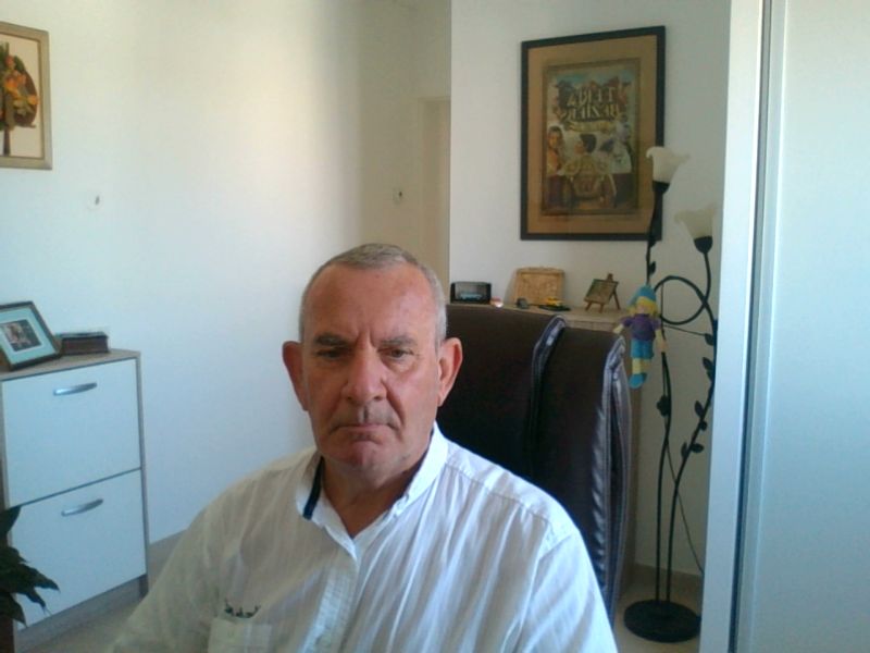 Profil von Feras